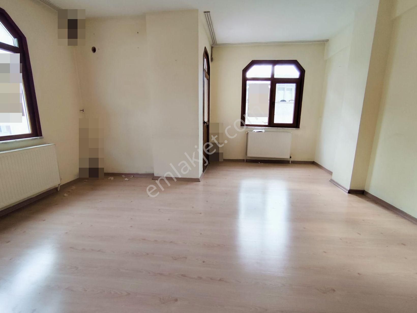 Mertcan Dan Adnan Kahveci Metroya Yürüme Arakat 2+1 Balkonlu Kiralık - Görsel 2