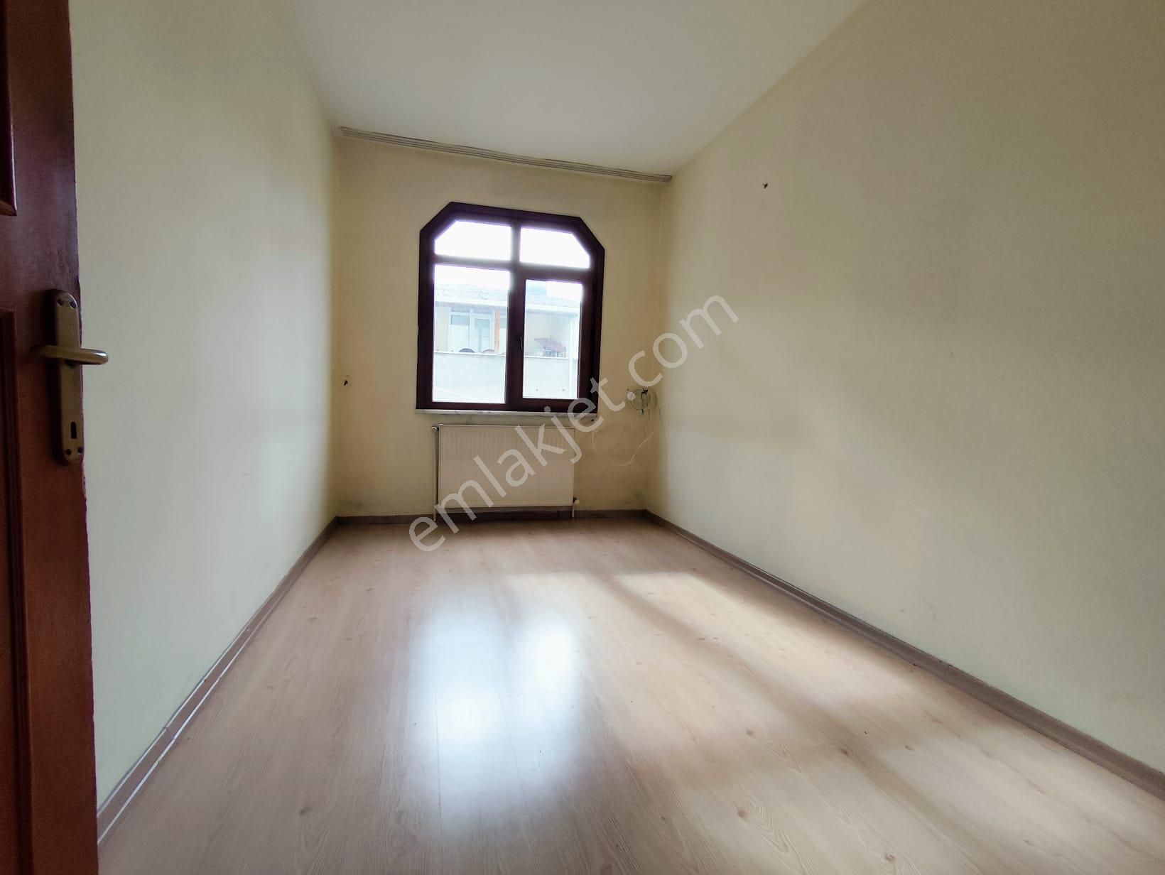 Mertcan Dan Adnan Kahveci Metroya Yürüme Arakat 2+1 Balkonlu Kiralık - Görsel 4