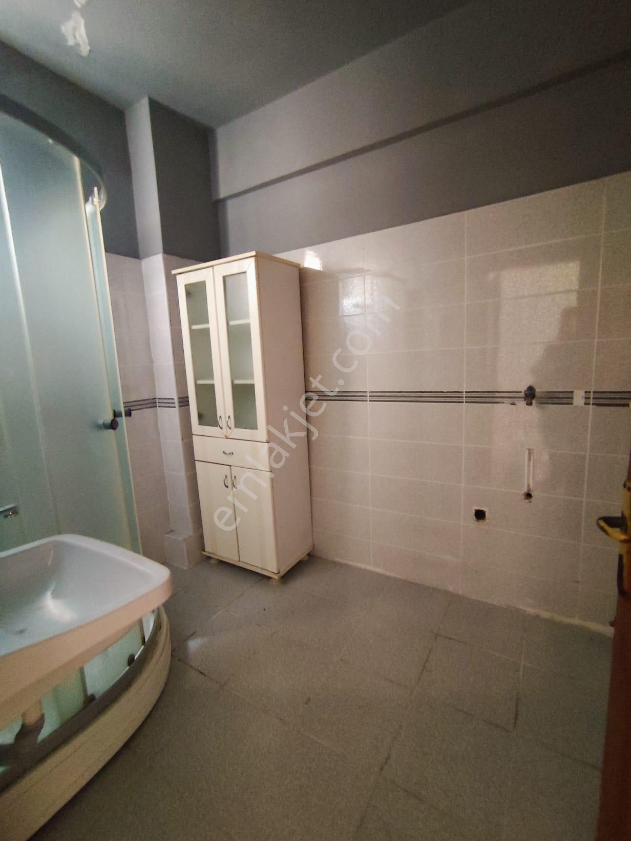 Mertcan Dan Adnan Kahveci Metroya Yürüme Arakat 2+1 Balkonlu Kiralık - Görsel 14