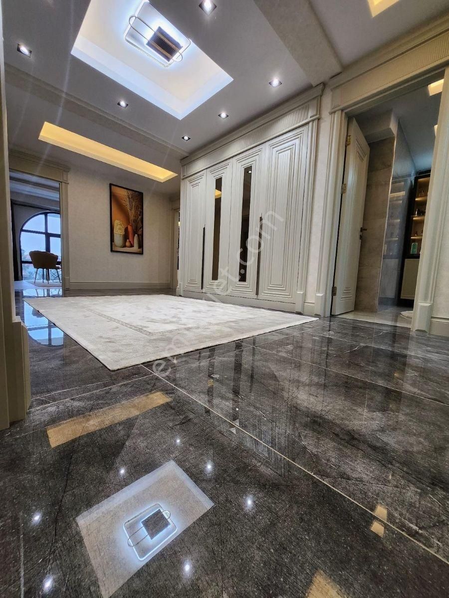 Eras Gayrimenkul'den Silvan Yolunda Satılık 6+1 Tripleks Villa - Görsel 13