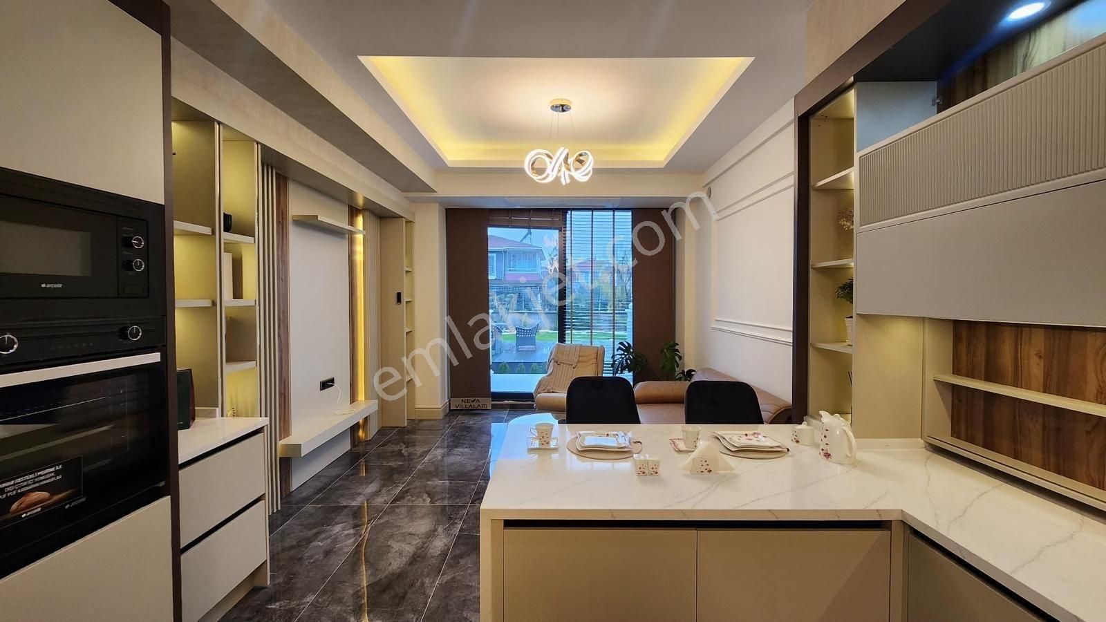 Eras Gayrimenkul'den Silvan Yolunda Satılık 6+1 Tripleks Villa - Görsel 2