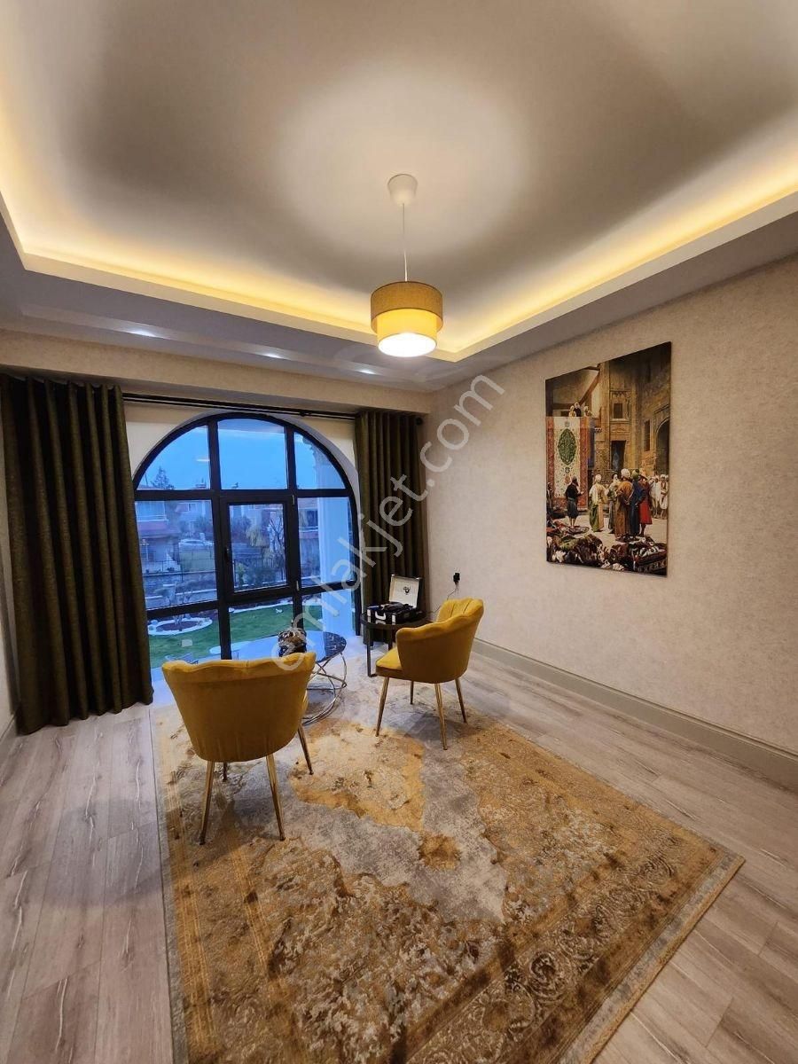 Eras Gayrimenkul'den Silvan Yolunda Satılık 6+1 Tripleks Villa - Görsel 17