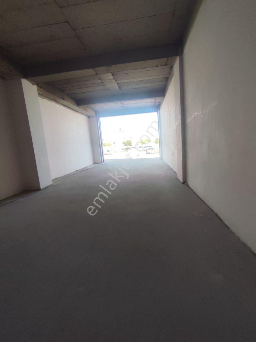 Eras Gayrimenkul'den Çetinler Büro Altında Satılık 209 M2 Dükkan - Görsel 2
