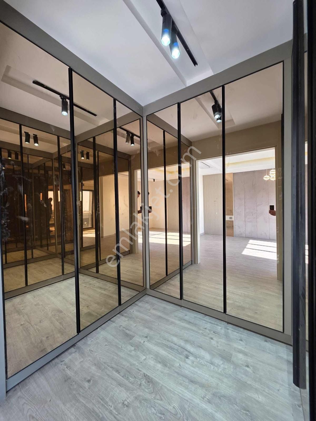 Eras Gayrimenkul'den Öncü Villarında Satılık Villa - Görsel 33