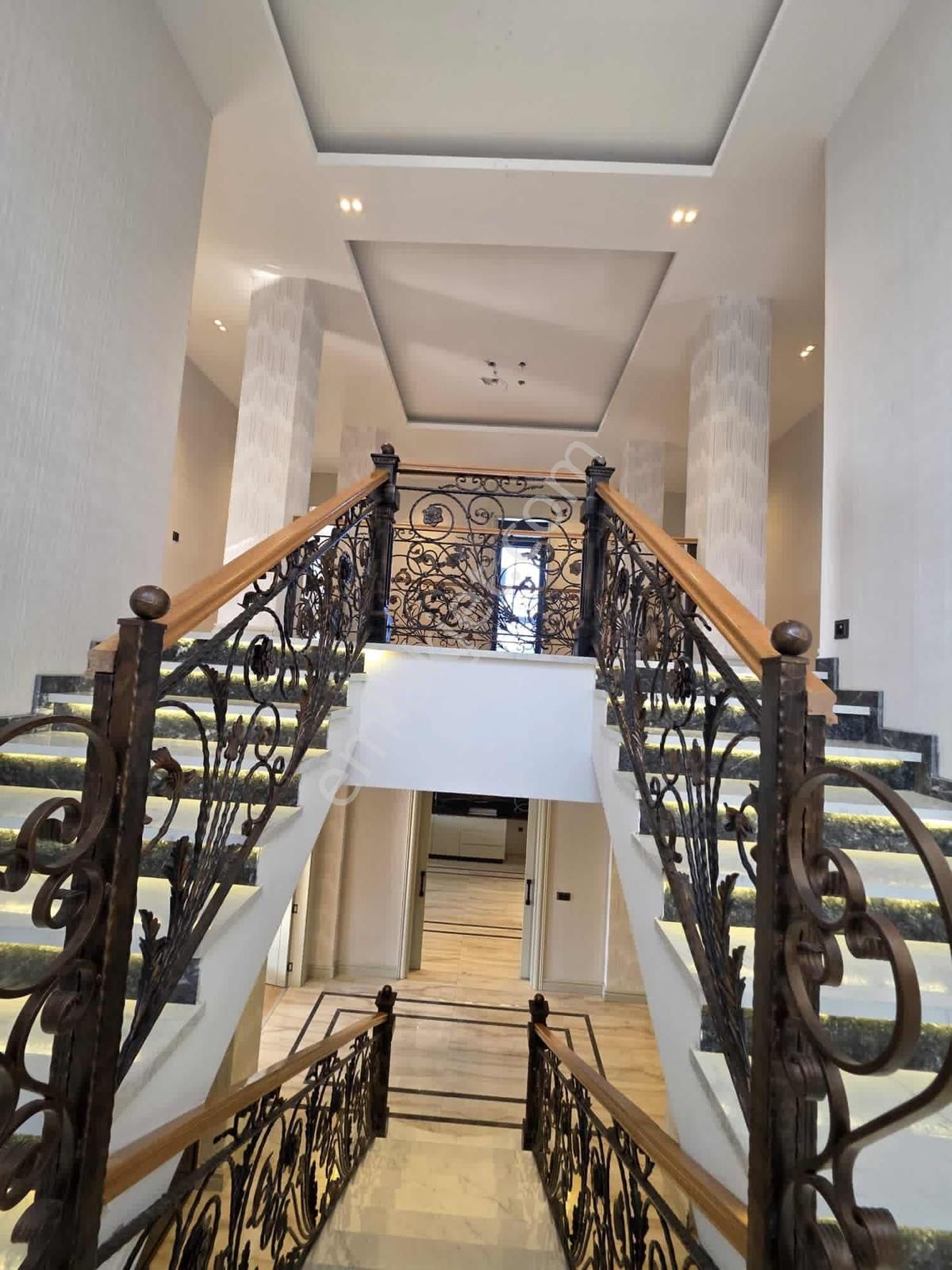 Eras Gayrimenkul'den Çavuşoğlu Dengiz Villaları'nda Lüks Villa - Görsel 11