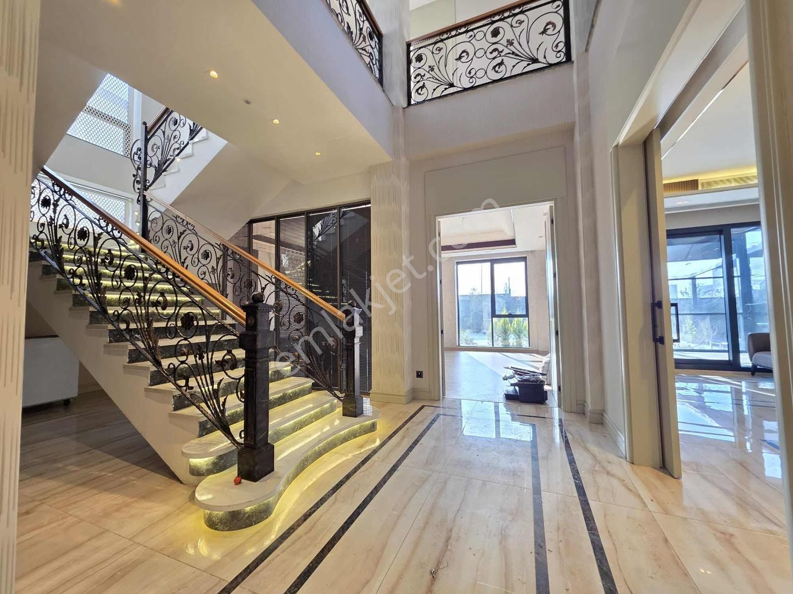 Eras Gayrimenkul'den Çavuşoğlu Dengiz Villaları'nda Lüks Villa - Görsel 34