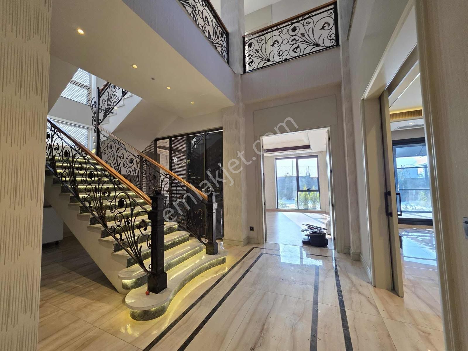 Eras Gayrimenkul'den Çavuşoğlu Dengiz Villaları'nda Lüks Villa - Görsel 17