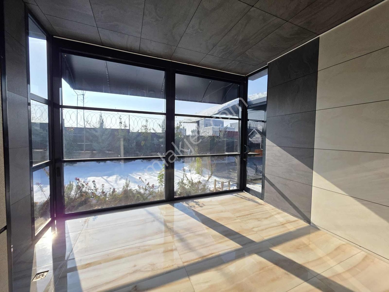 Eras Gayrimenkul'den Çavuşoğlu Dengiz Villaları'nda Lüks Villa - Görsel 18