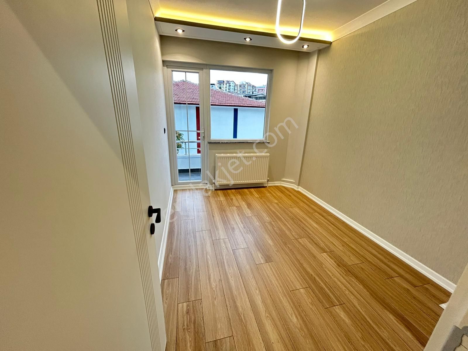 Taner'den Dikmen 29 Mayıs Hast. Yakını 3+1 Çift Banyolu 135m2 Süper Lüks Ön Cephe - Görsel 23