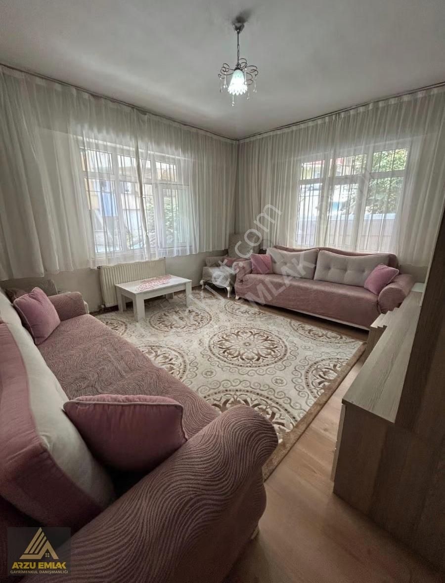 Arzu Emlaktan 75.yıl Mah Satılık 2+1 Yüksek Giriş Daire
