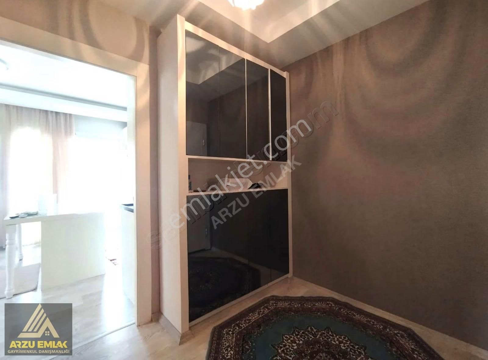 Yeni Şehir Ünüversite Caddesi Kiralık Ara Kat Daire - Görsel 5