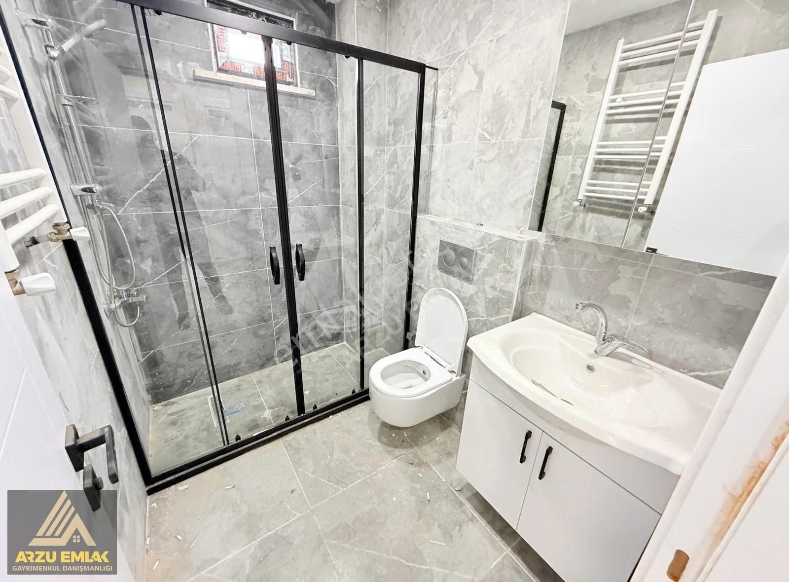 Arzu Emlaktan 75.yıl Mah Satılık 2.kat Sıfır 2+1 Daire - Görsel 2