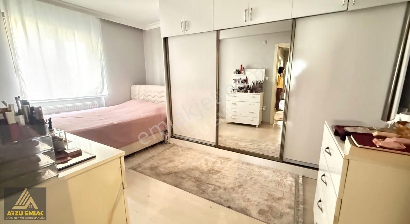 Arzu Emlaktan 75.yıl Mah Cadde Üstü 2+1 90 M² Asansörlü Daire - Görsel 12