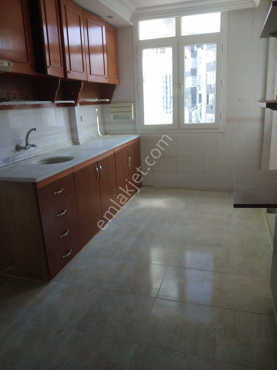 Adana Çukurova Toros Kenan Semt Pazarı Çivarında Doğalgazlı 3+1 Kiralık Fırsat Daire - Görsel 7