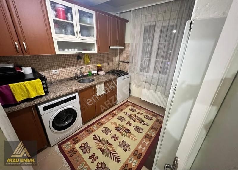Arzu Emlaktan 75.yıl Mah Satılık 2.kat Fırsat Daire - Görsel 3