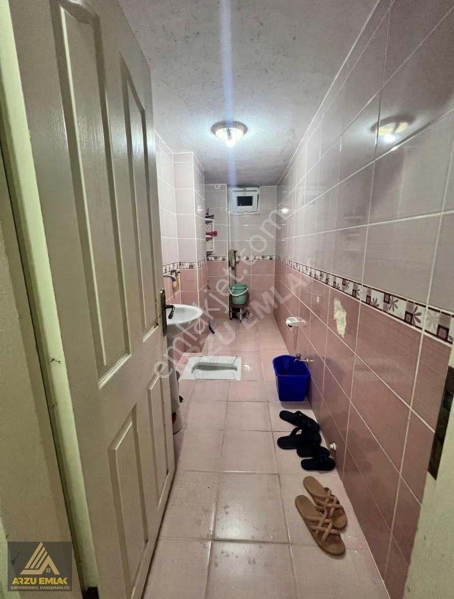 Arzu Emlaktan 75.yıl Mah Satılık 2.kat Fırsat Daire - Görsel 17
