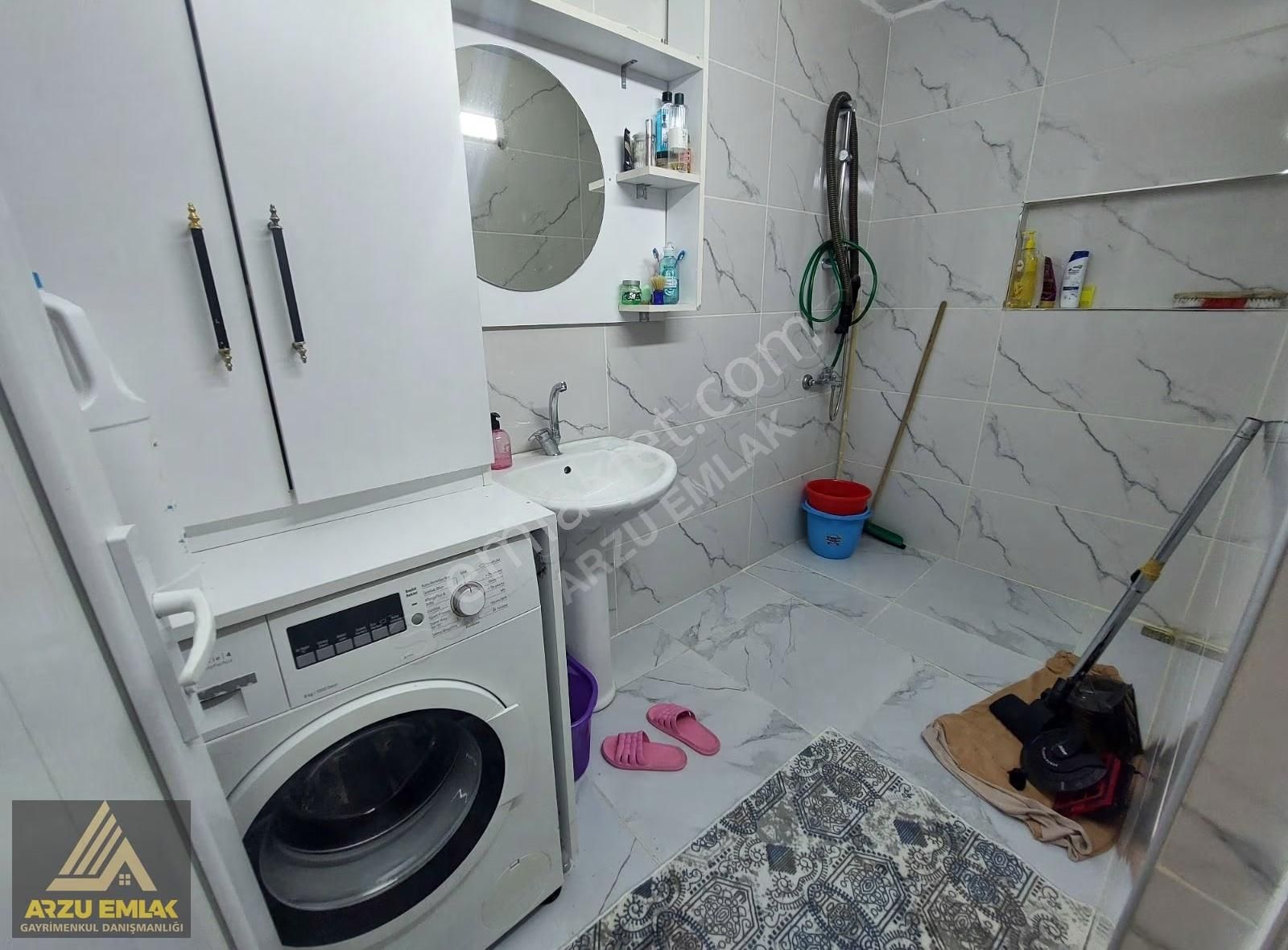 Arzu Emlaktan Gazi Mah. Okul Caddesinde Satılık Masrafsız 2+1 - Görsel 5
