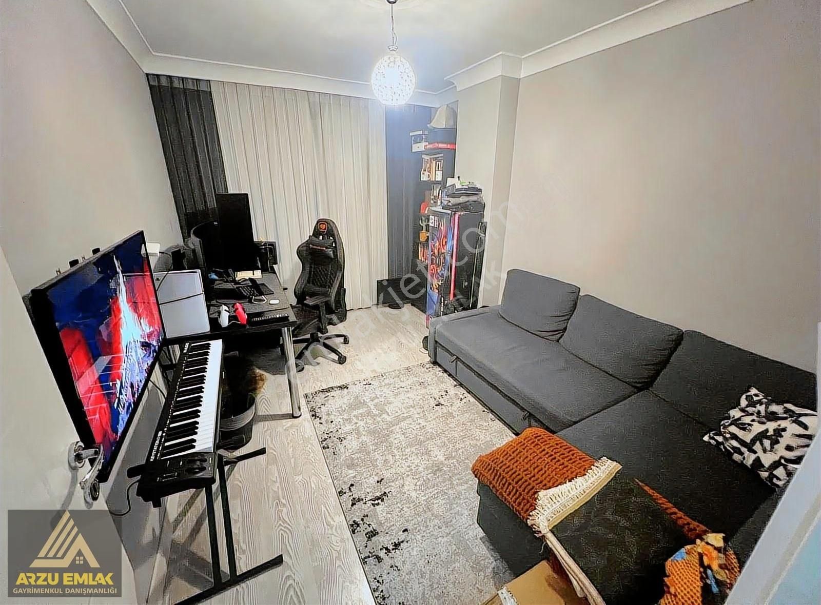 Arzu Emlaktan Asansörlü 7 Yaşında 2+1 Satılık Daire - Görsel 21