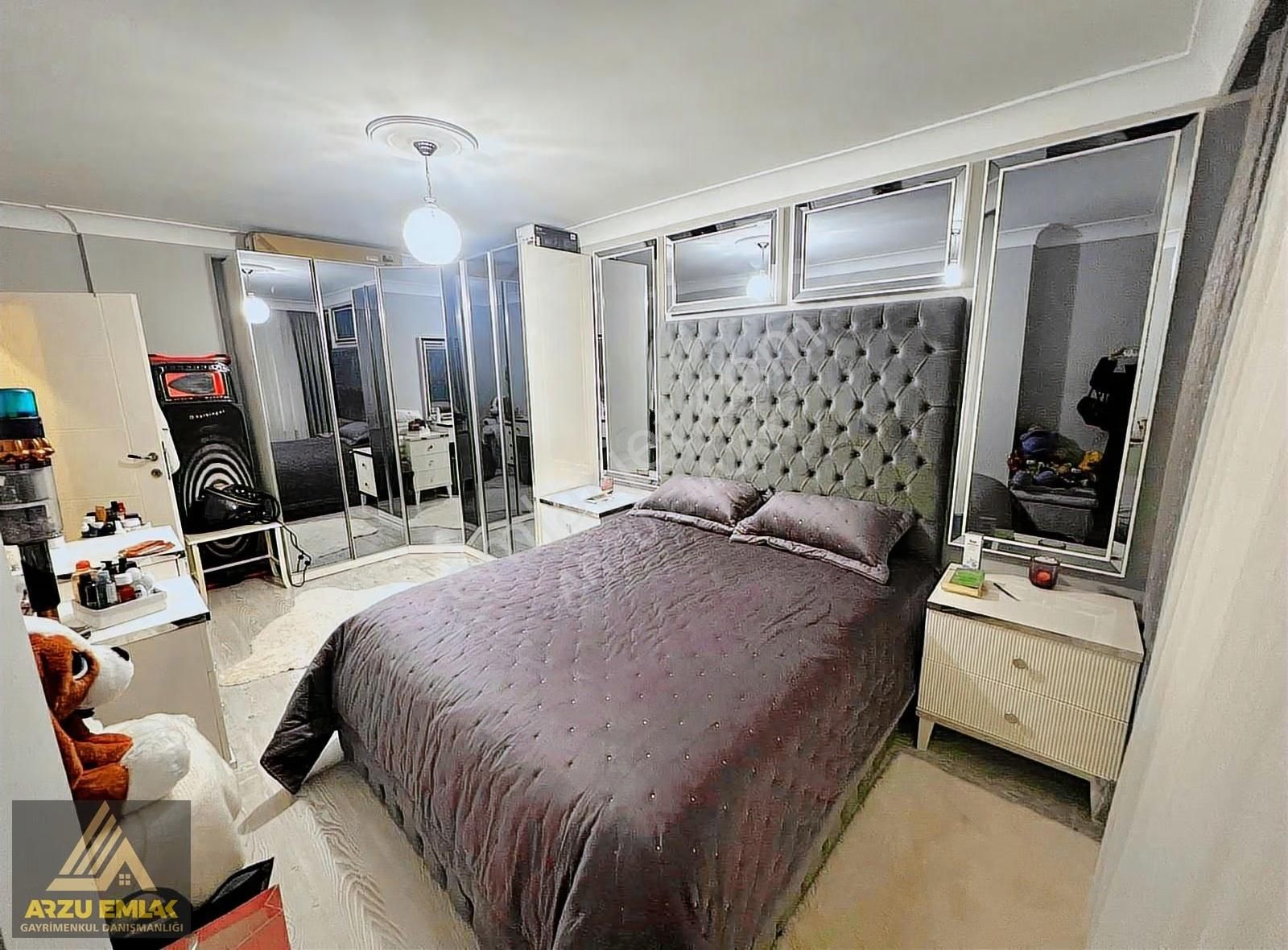 Arzu Emlaktan Asansörlü 7 Yaşında 2+1 Satılık Daire - Görsel 14