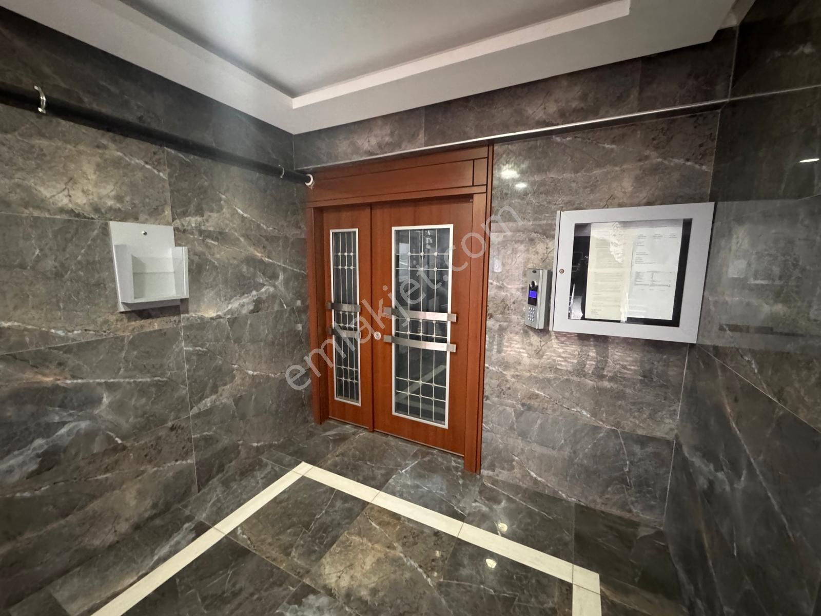 İkizçayda Site İçinde Satılık 3+1 Daire - Görsel 4