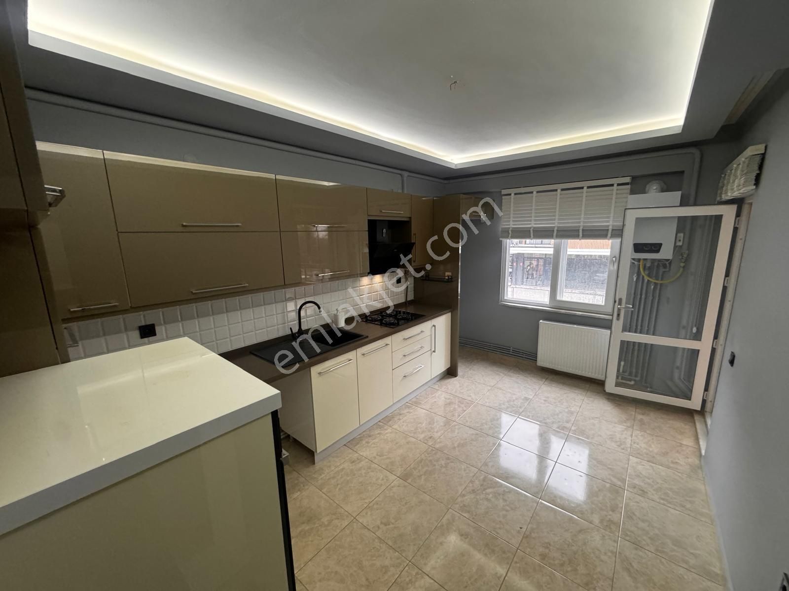 İkizçayda Site İçinde Satılık 3+1 Daire - Görsel 15