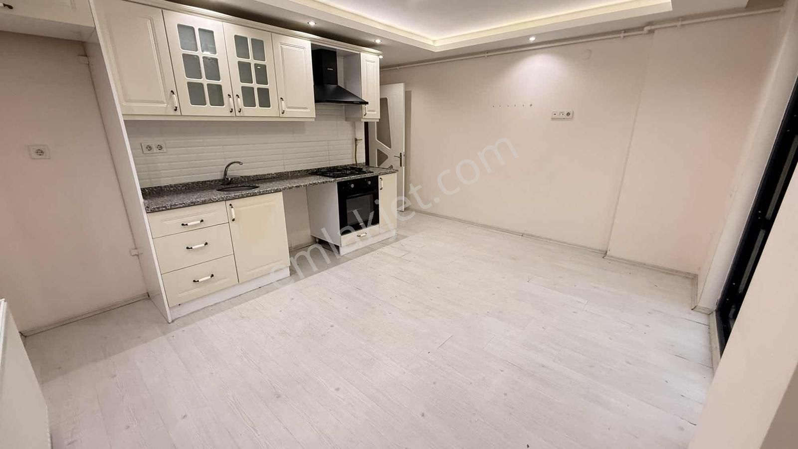 Hava Lojmanları Yakını Kiralık 2+1 Daire - Görsel 10