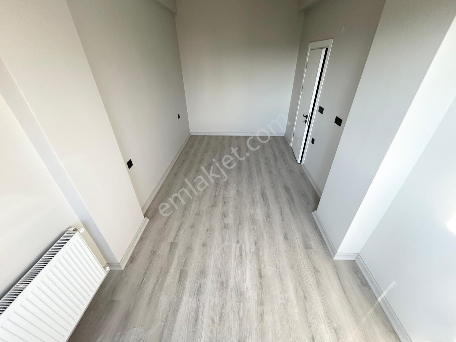 Yükselden Kadıköyde Fırsat! Ön Cephe Geniş Balkon Şık 2+1 Satılık Daire* - Görsel 6