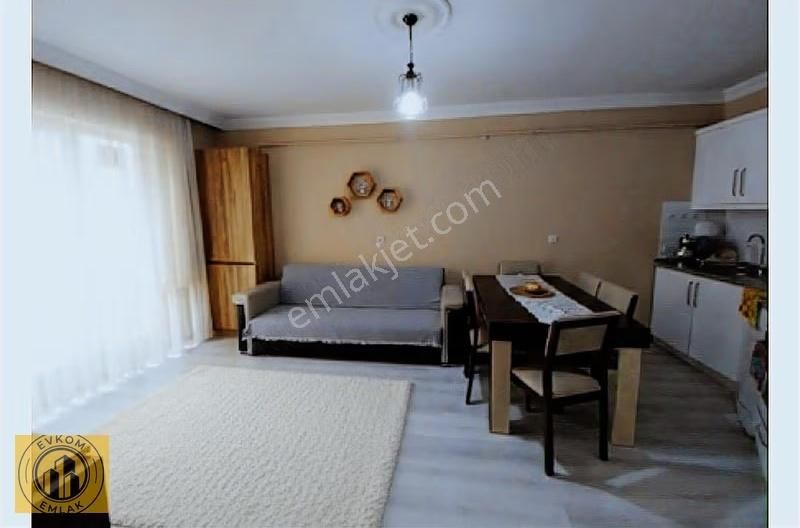 Evkom Emlaktan 1+1 Amerikan Mutfak Eşyalı/kiracılı Ara Kat - Görsel 5