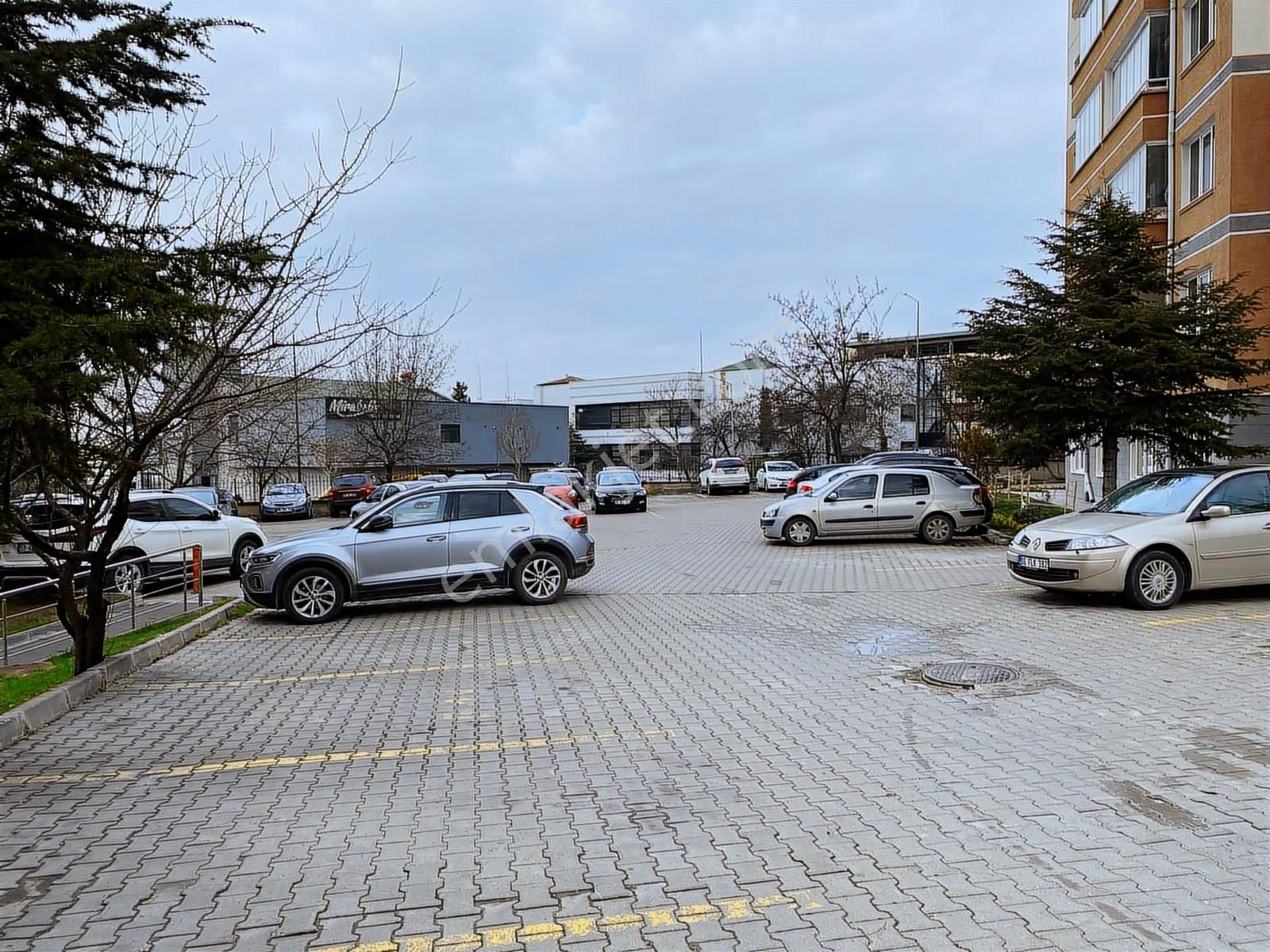 Mücevher Sitesinde Kısa Süreliğine Acill Satılık Daire - Görsel 13