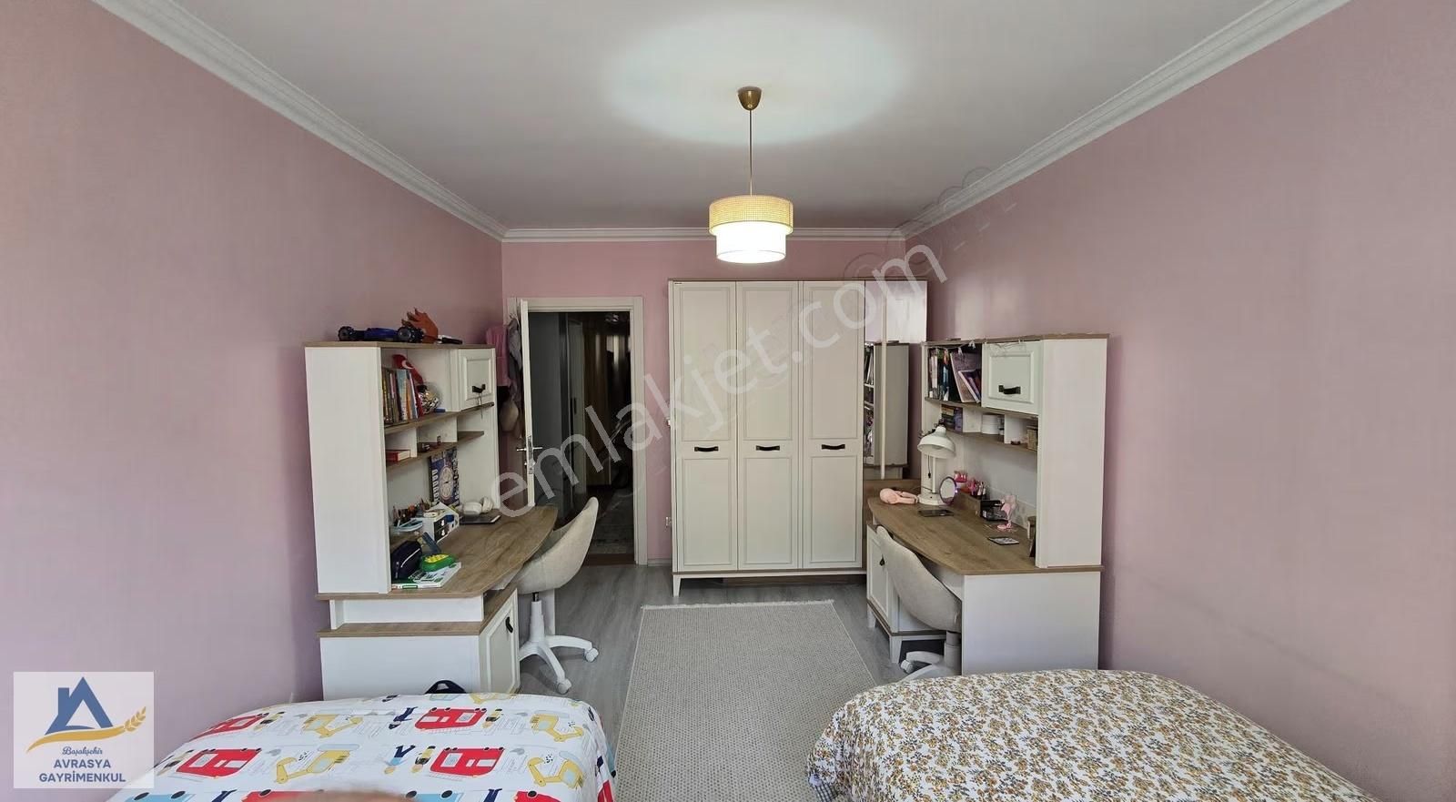 Satılık 2+1 - G.o.p. Merkez'de Meydana 300 Metre Kat Mülkiyetli - Görsel 31