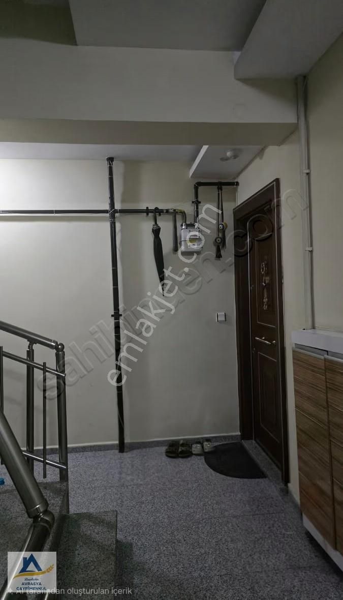 Satılık 2+1 - G.o.p. Merkez'de Meydana 300 Metre Kat Mülkiyetli - Görsel 27