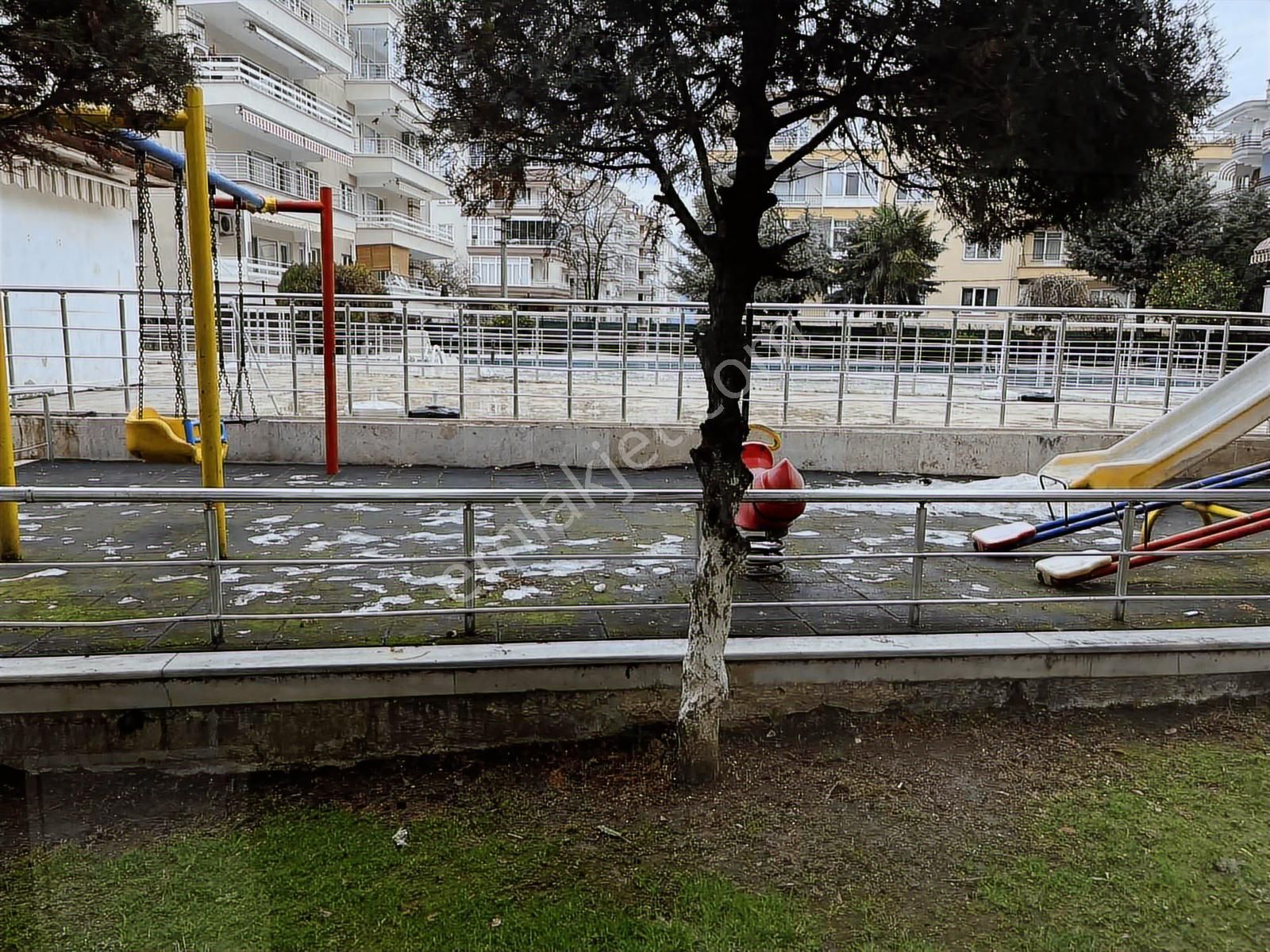 Site İçi Yüz.havuzlu Bahçe Kat 2+1 Daire - Görsel 7