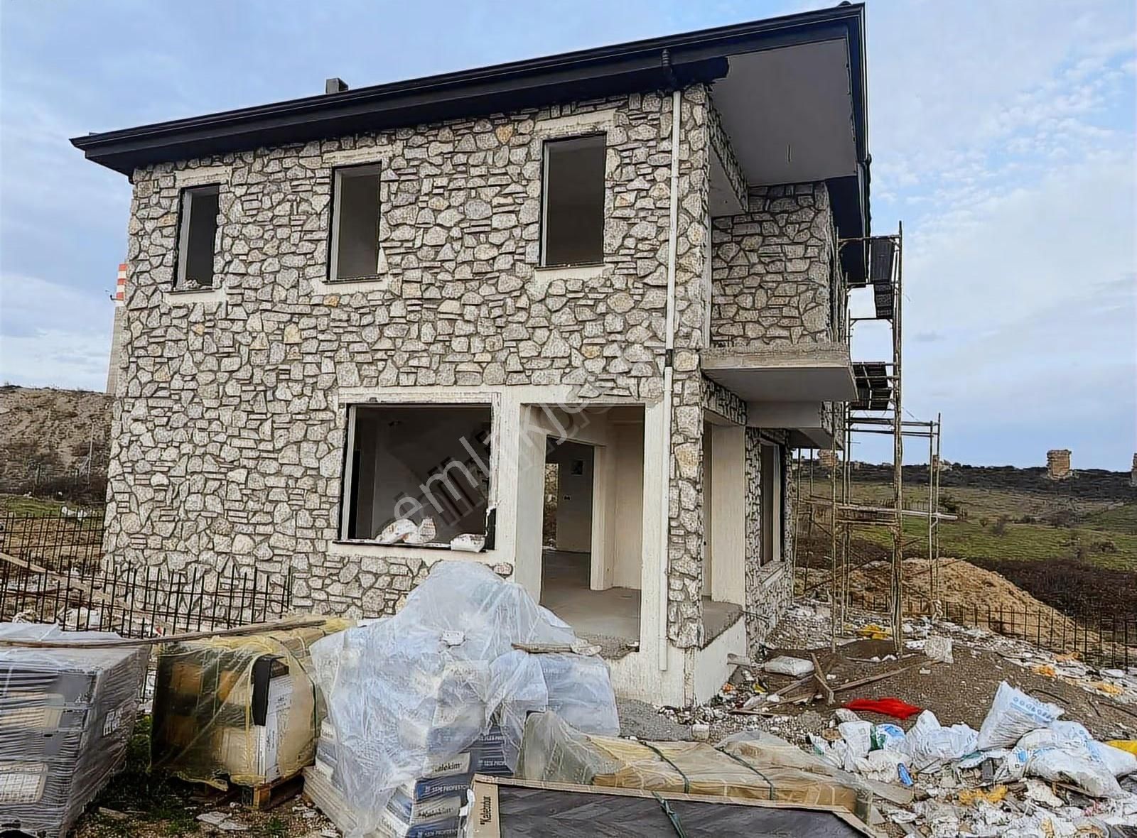 Karabiga'da Satılık Müstakil Sıfır Villa - Görsel 10