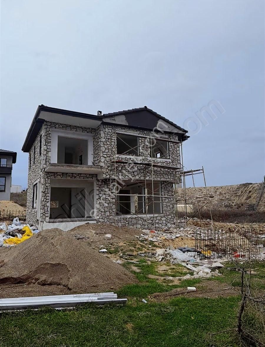 Karabiga'da Satılık Müstakil Sıfır Villa - Görsel 11