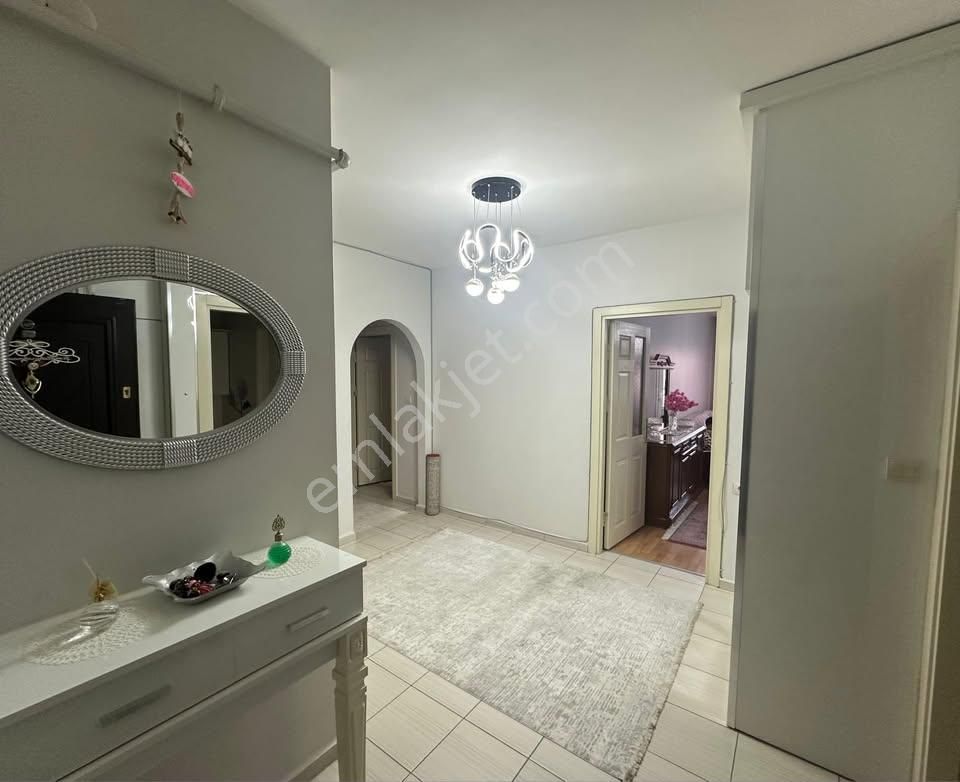 Elisa Gyo/ İldem Avm Yakını 3+1 Ful Yapılı Güney Cephe Satılık İldem C Dairesi - Görsel 14