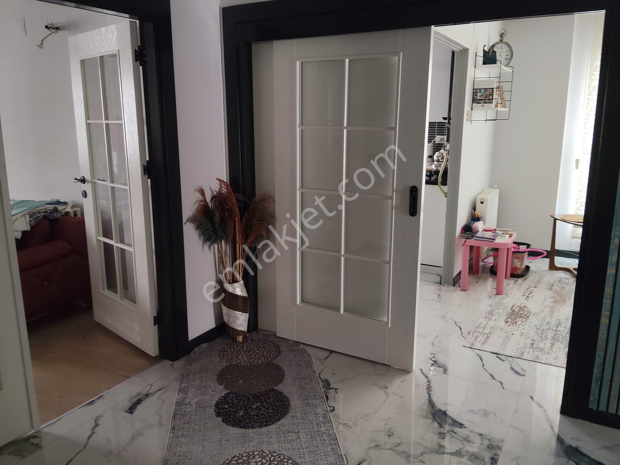 Mersin Mezitli Akdeniz Mahallesinde Geniş Ve Ferah 3+1 Daire - Görsel 4