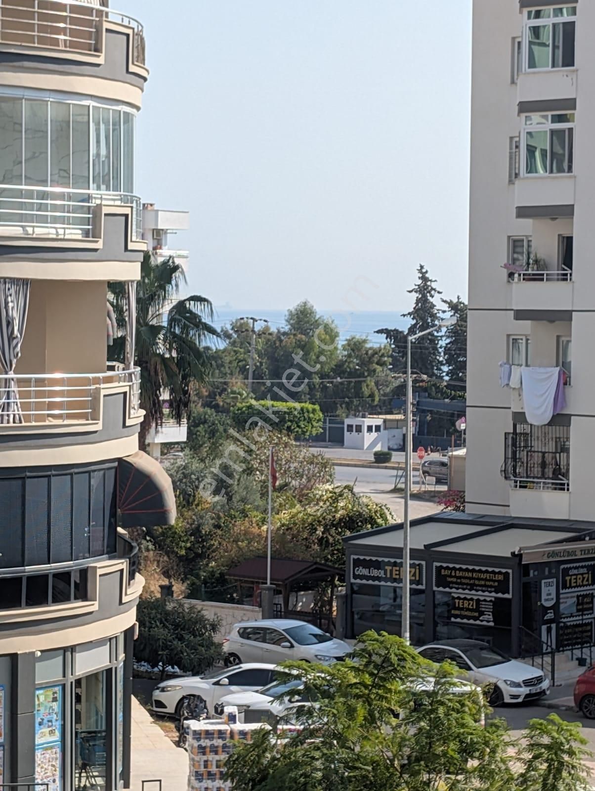 Mersin Mezitli Akdeniz Mahallesinde Geniş Ve Ferah 3+1 Daire - Görsel 3