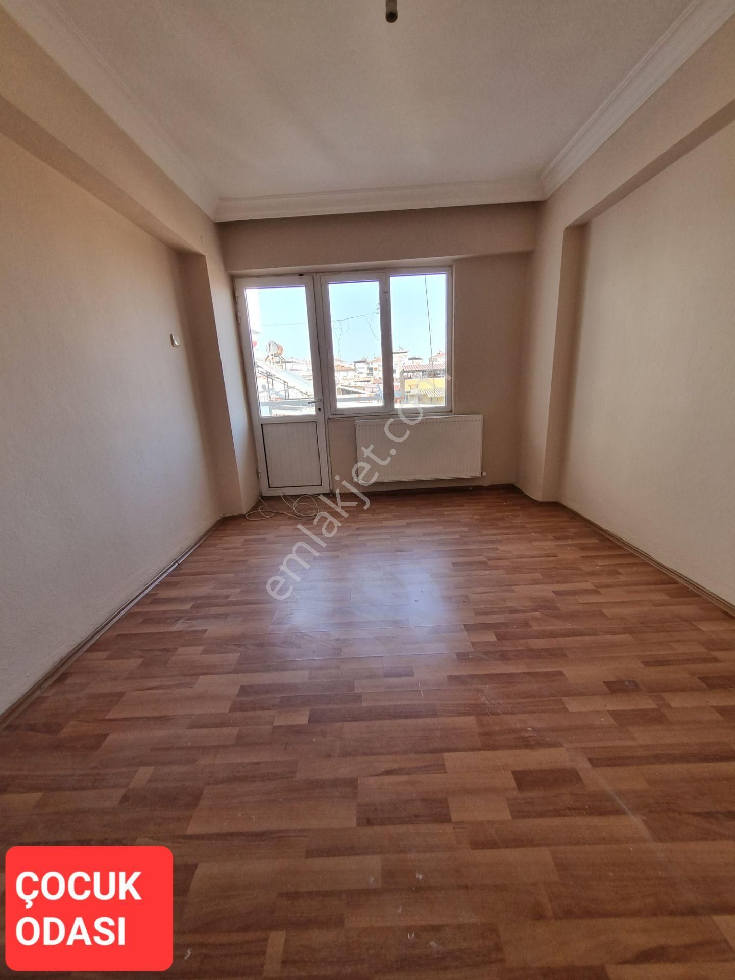 Zafer Mah.'de Çarşıya Yakın Doğalgazlı 3+1 Kiralık Daire - Görsel 16