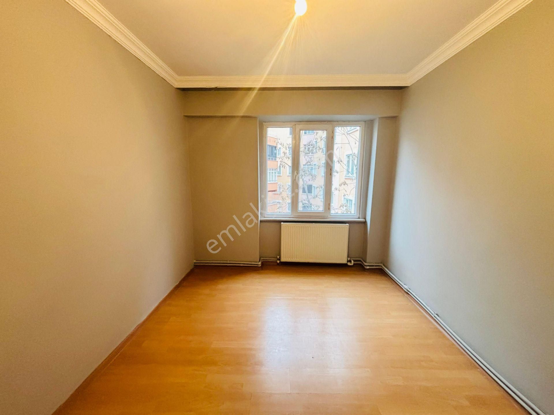 Güven'den Çarşı İçinde Servis Durakları Yanı Fırsat 3+1 Daire - Görsel 18