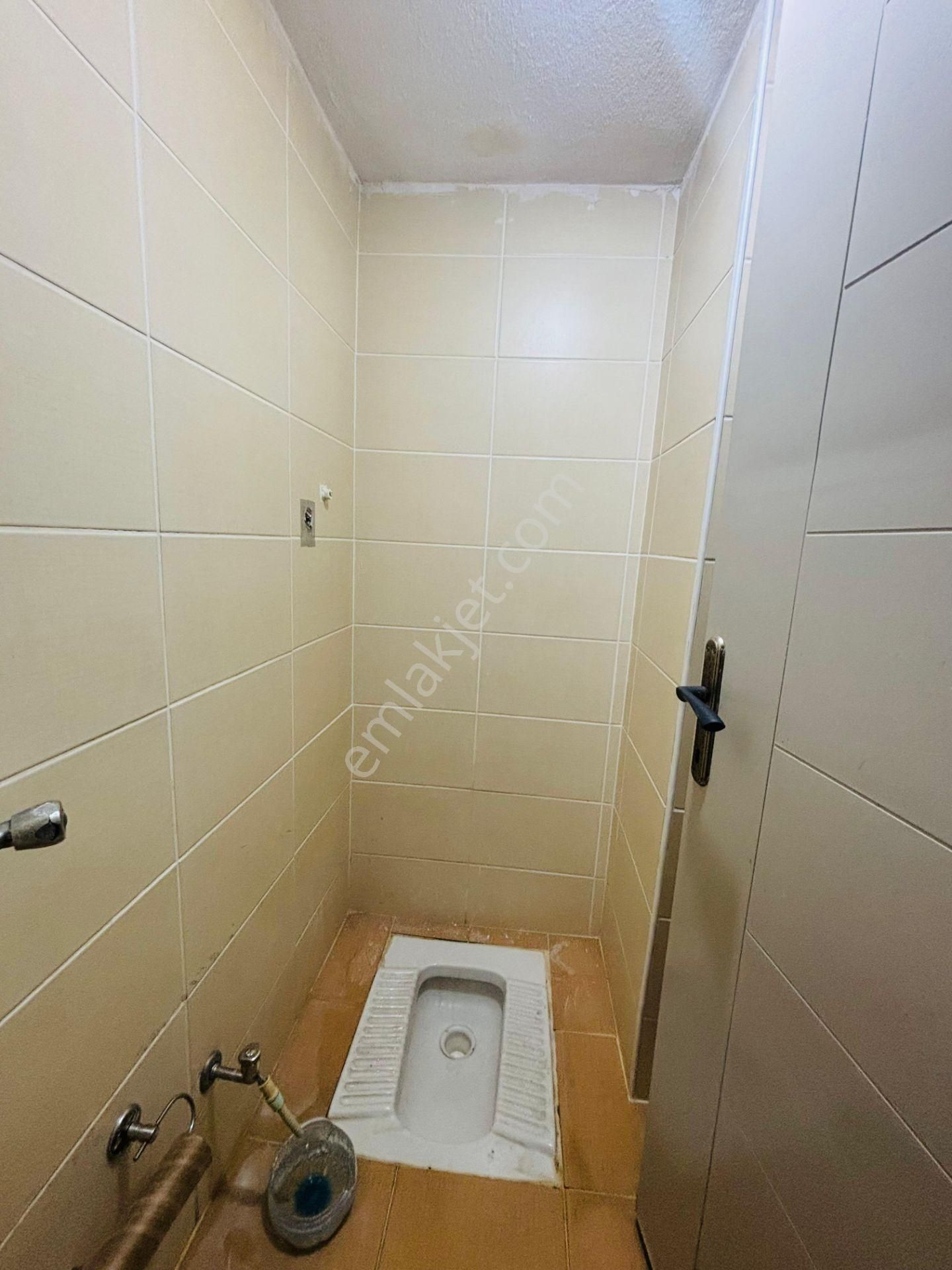 Güven'den Çarşı İçinde Servis Durakları Yanı Fırsat 3+1 Daire - Görsel 23