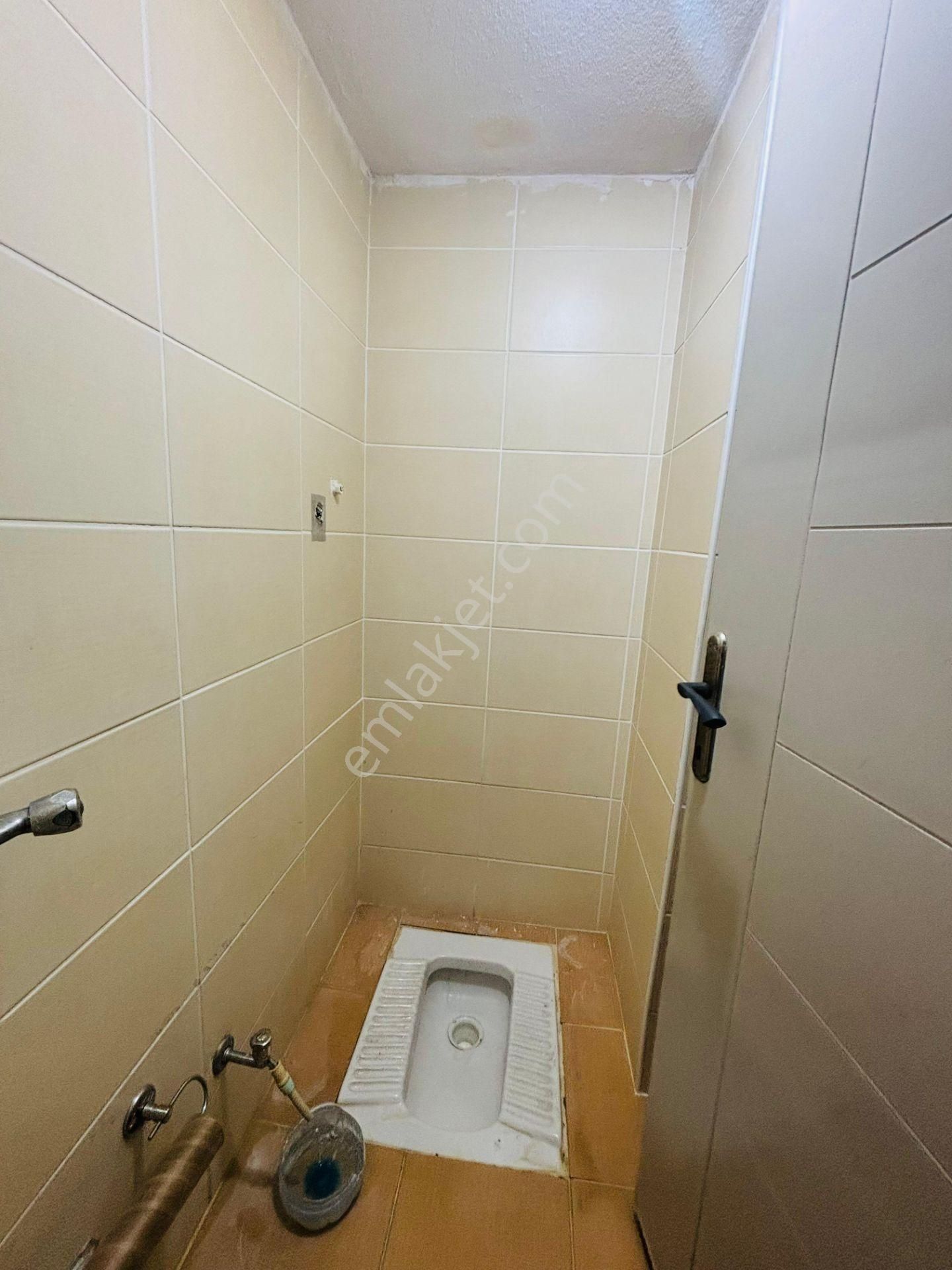 Güven'den Çarşı İçinde Servis Durakları Yanı Fırsat 3+1 Daire - Görsel 25