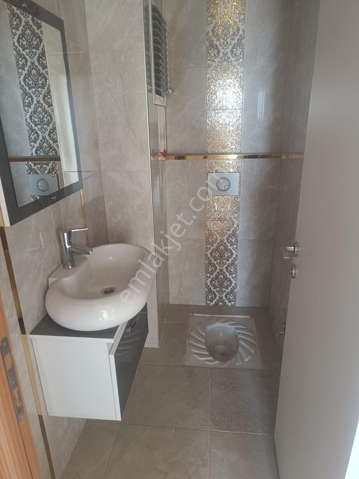 Adana Sarıçamda Bilim Teknoloji Yakınında Bulvara Yakın 3+1 Kapalı Mutfak Fırsat Kiralık Daire - Görsel 7