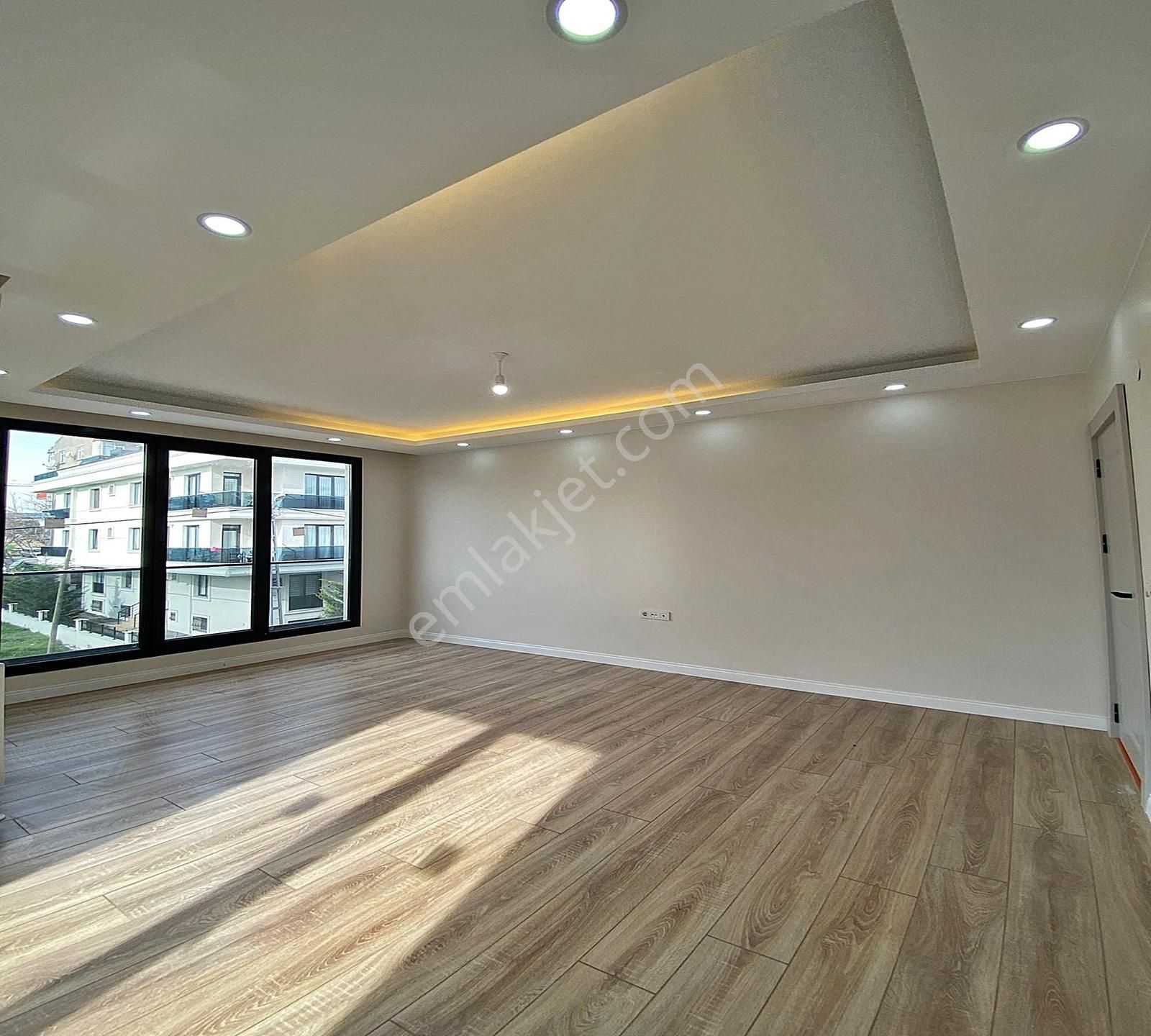 Beylikdüzü Kolejler Bölgesi'nde Sıfır 2+1 Arakat Satılık Daire - Görsel 21