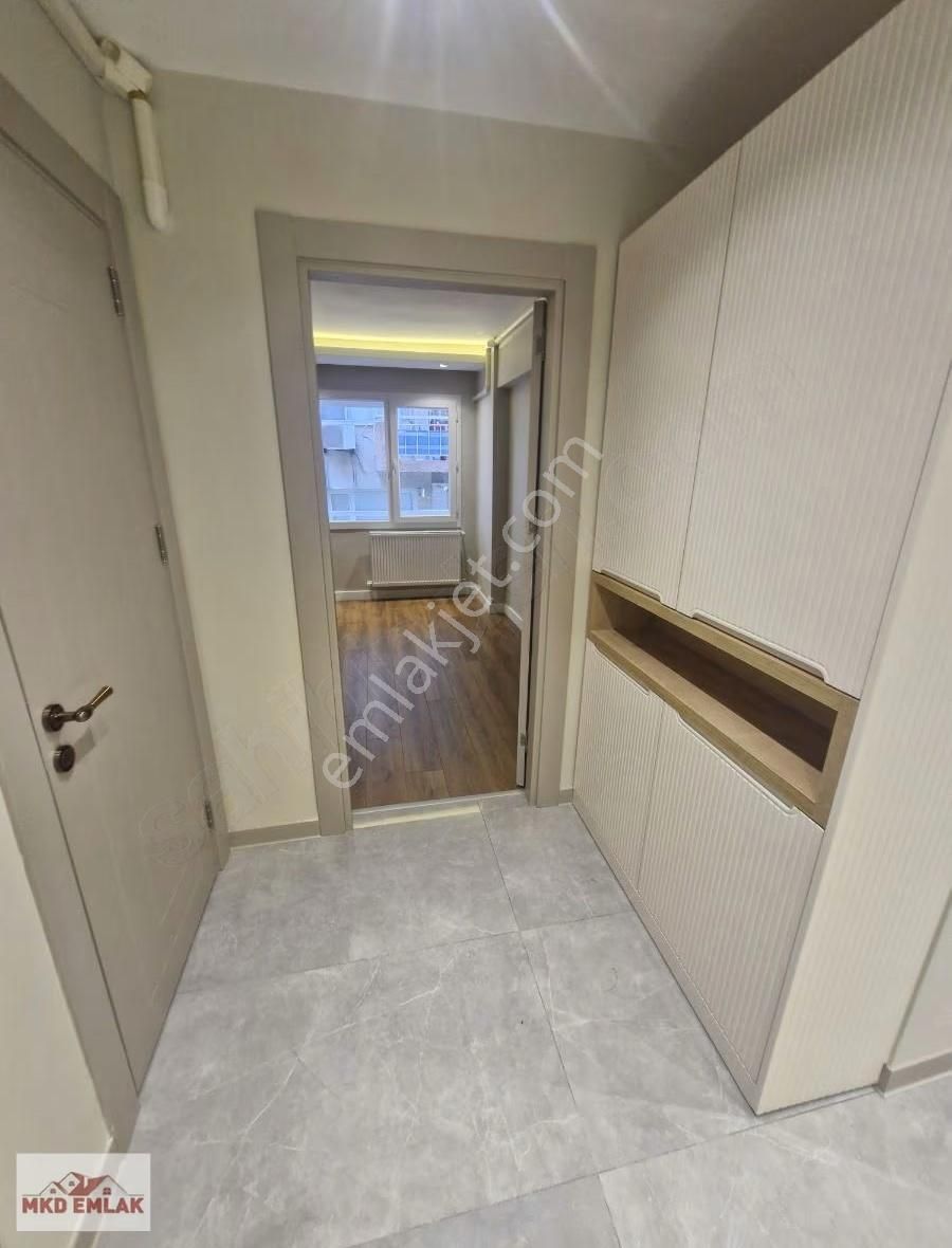 Bahriye Üçok Bulvarı Yakını 3+1 Köşe Tadilatlı Otoparklı Satılık - Görsel 10