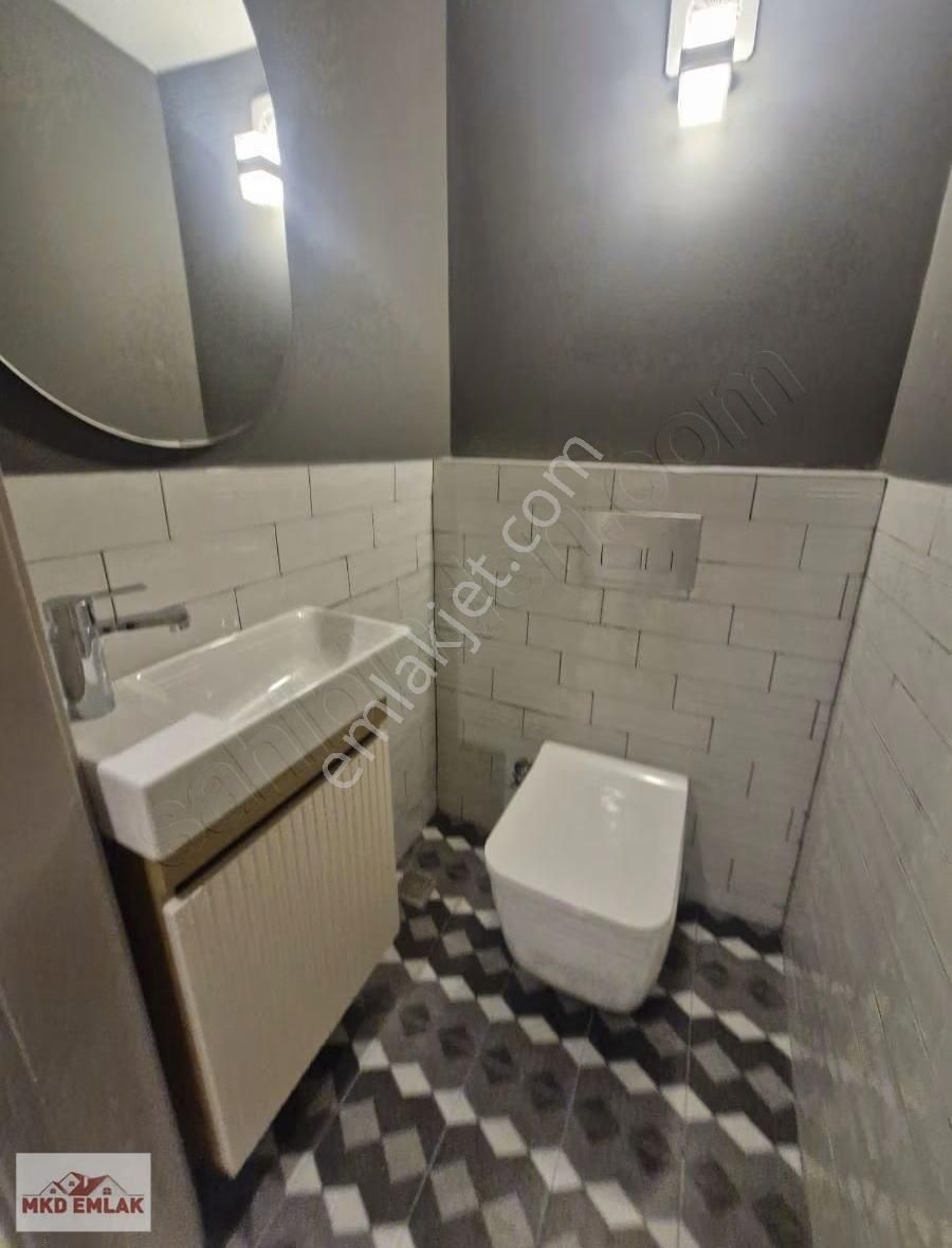 Bahriye Üçok Bulvarı Yakını 3+1 Köşe Tadilatlı Otoparklı Satılık - Görsel 5