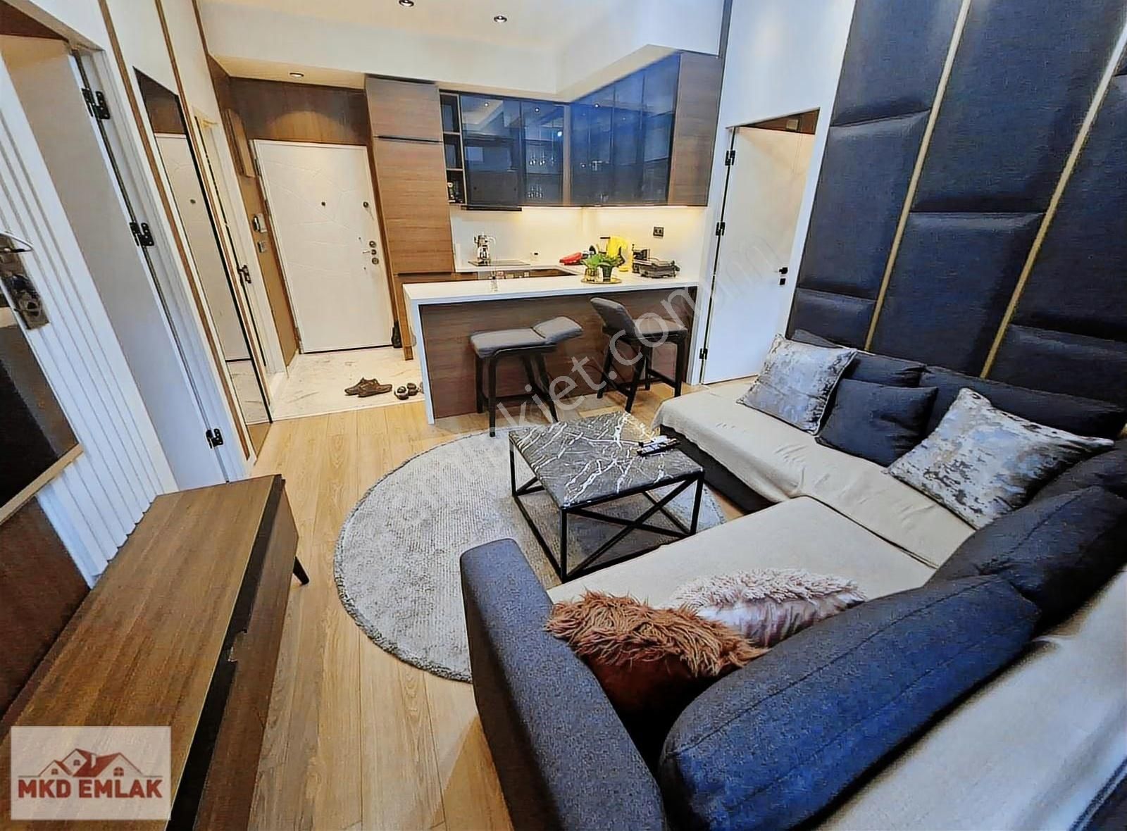 Bornova Avcılar Prestijde Lüks Eşyalı Tadilatlı Bahçeli Mkd Den - Görsel 4