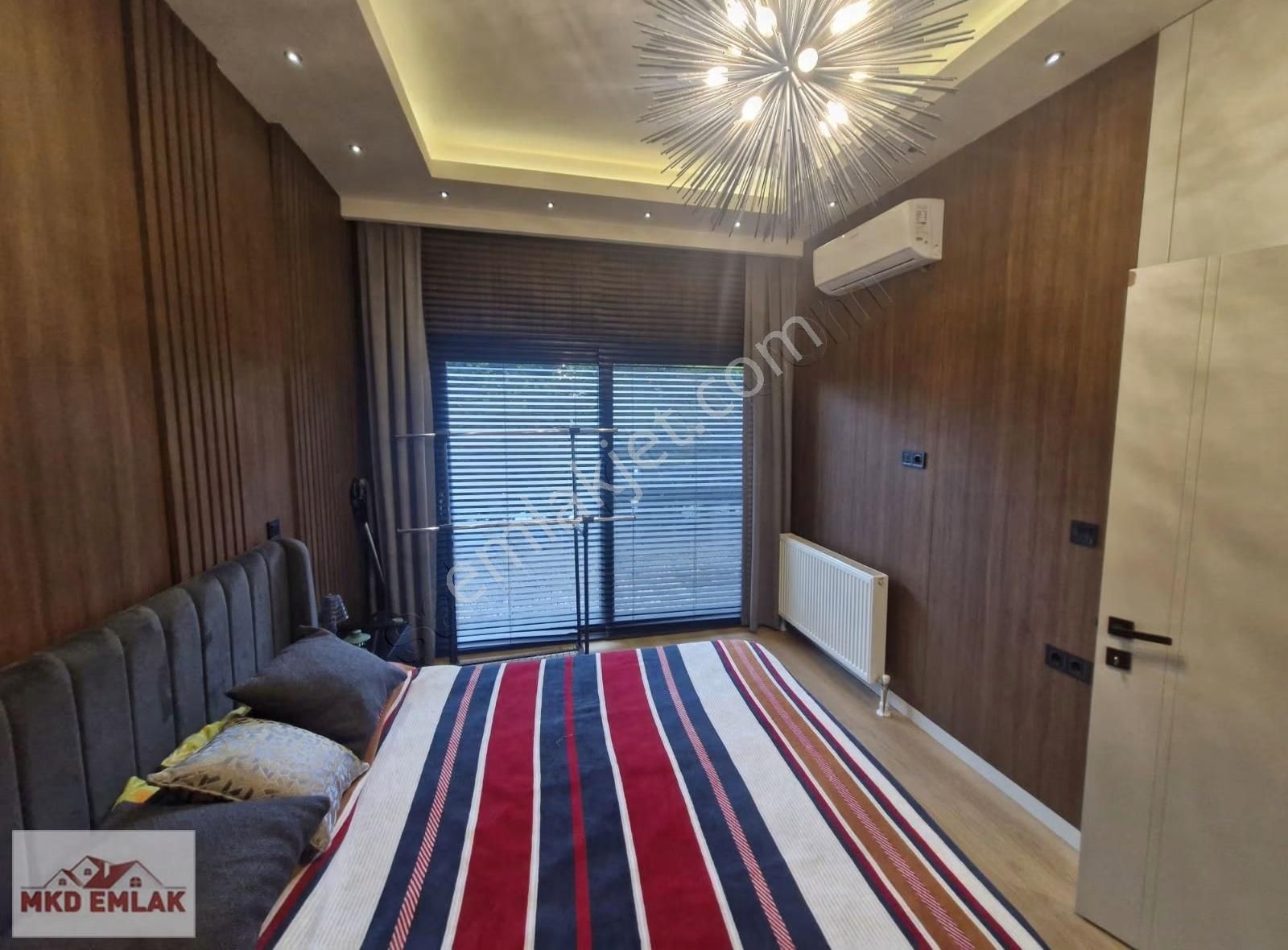 Bornova Avcılar Prestijde Lüks Eşyalı Tadilatlı Bahçeli Mkd Den - Görsel 23