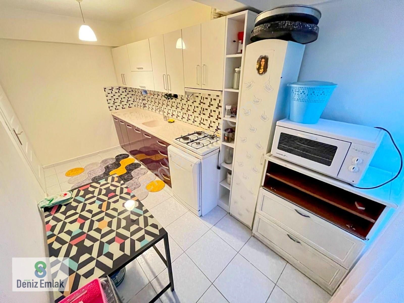 Denizden Akçay Sarıkızda Öncephe Masrafsız Eşyalı Satılık 2+1 Daire. - Görsel 32