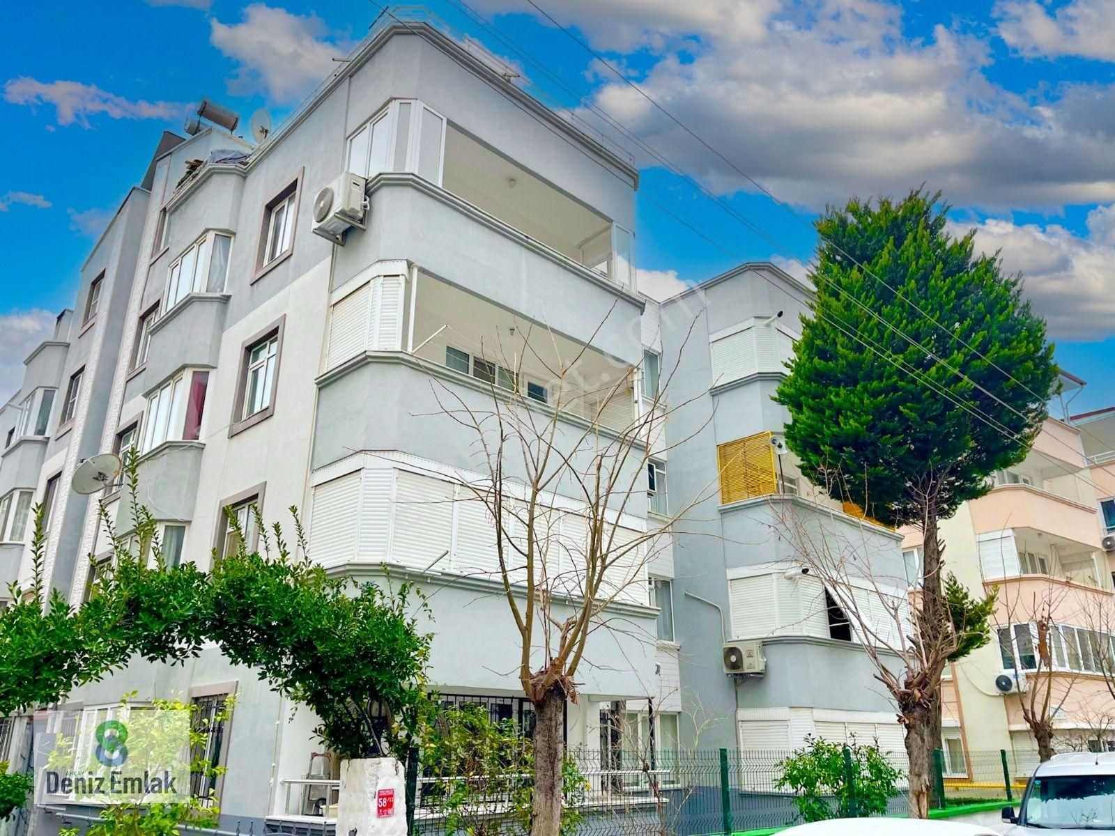 Denizden Akçay Sarıkızda Öncephe Masrafsız Eşyalı Satılık 2+1 Daire.