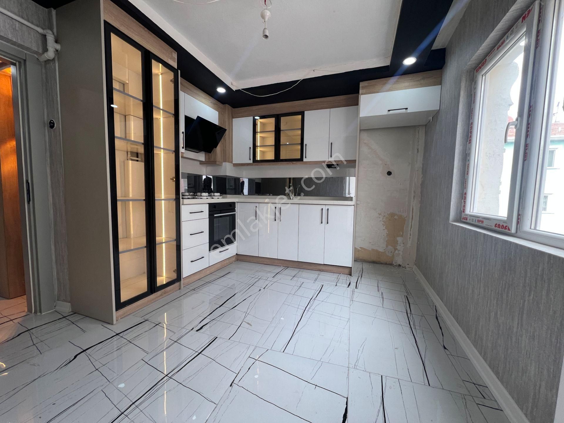 Sincan Plevne Mh 125m2 3.arakat Bosnacaddesı Uzerı Satılık Daire - Görsel 4